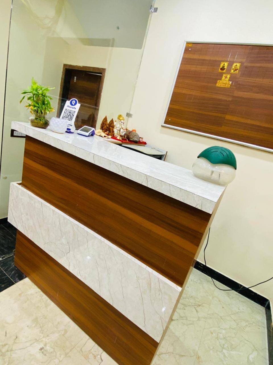 Ys Taj Hotel - Agra Екстериор снимка